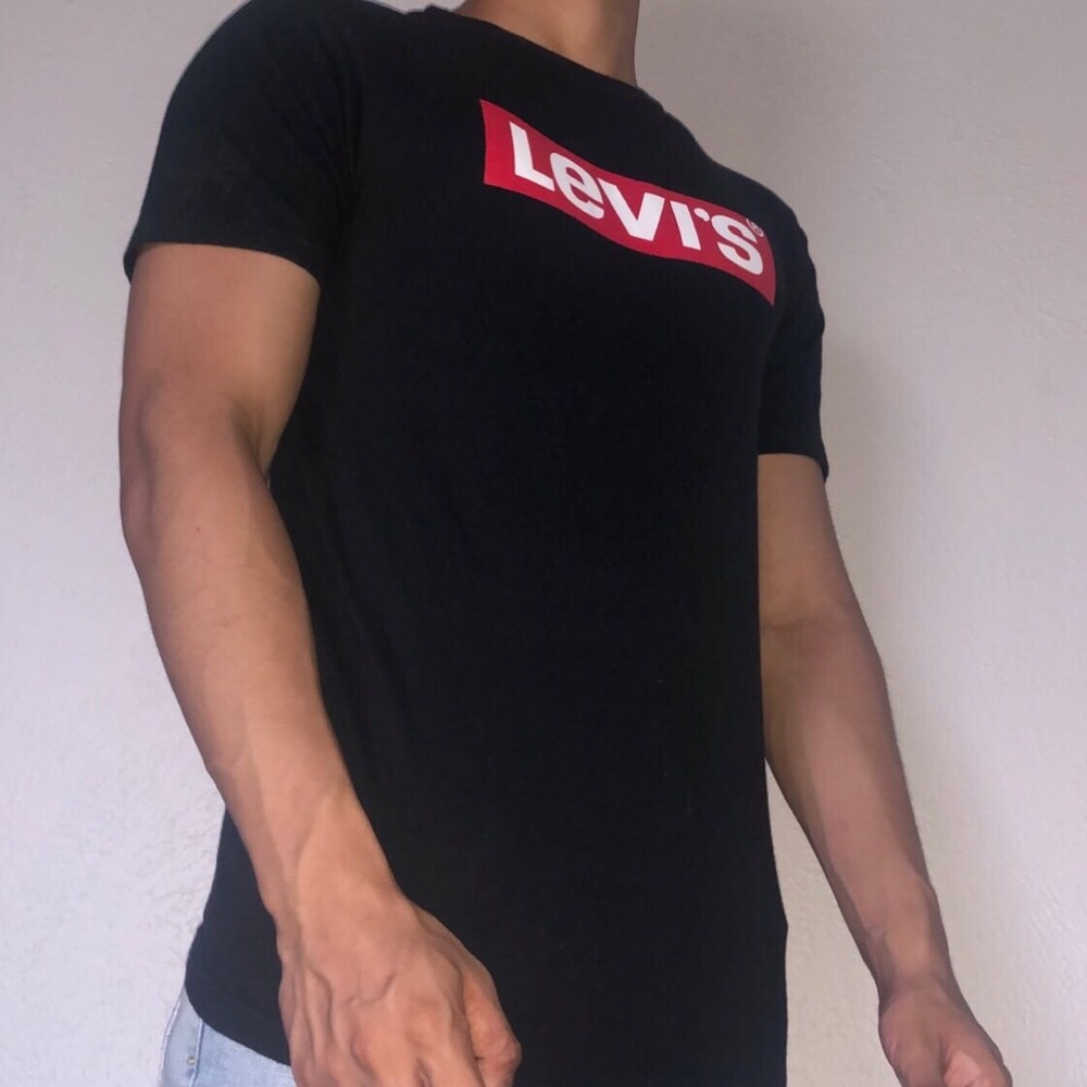Levi’s Shirt